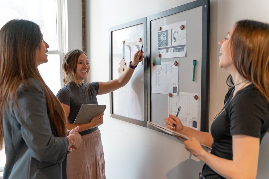 team brainstorming content